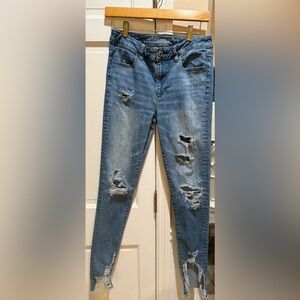 American Eagle Distressed Super Stretch High Rise Size 8